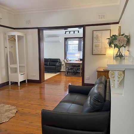 Globe Apartments Вага Вага Екстериор снимка
